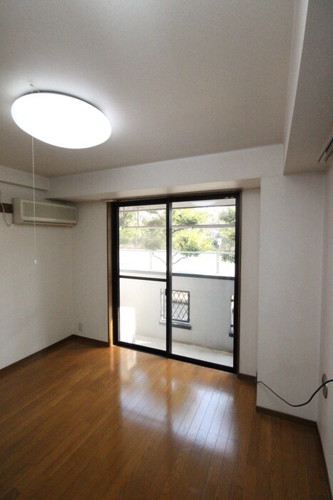 物件内観写真14　(居室)