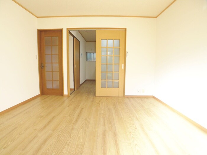 物件内観写真7　(居室)