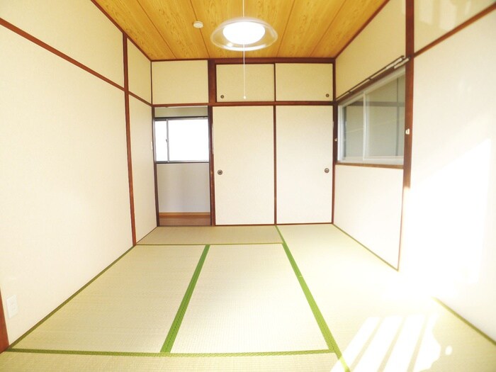 物件内観写真9　(居室)