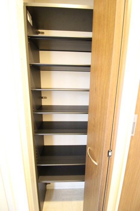 物件内観写真18　(靴箱)