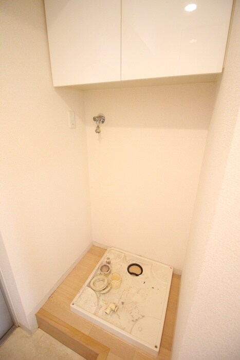 物件内観写真13　(洗濯機置場)