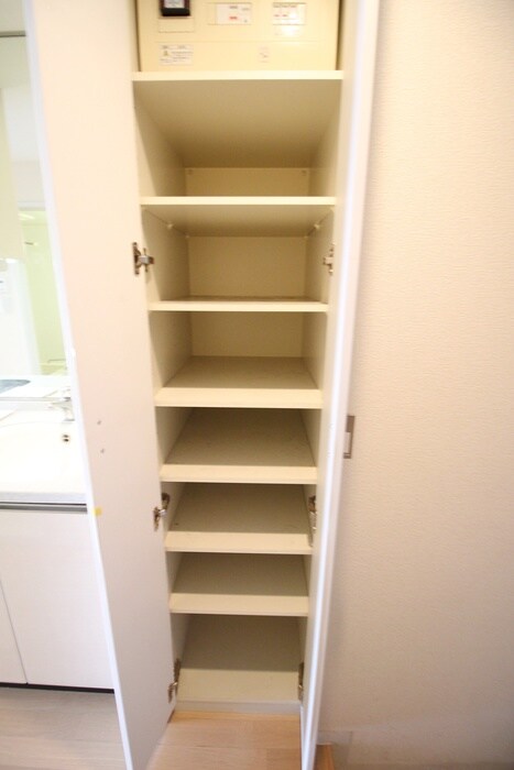 物件内観写真15　(靴箱)