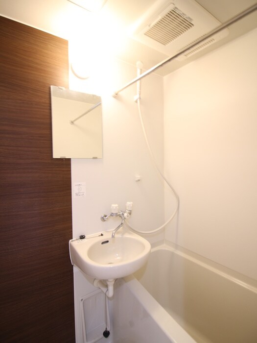 物件内観写真12　(バス／シャワールーム等)