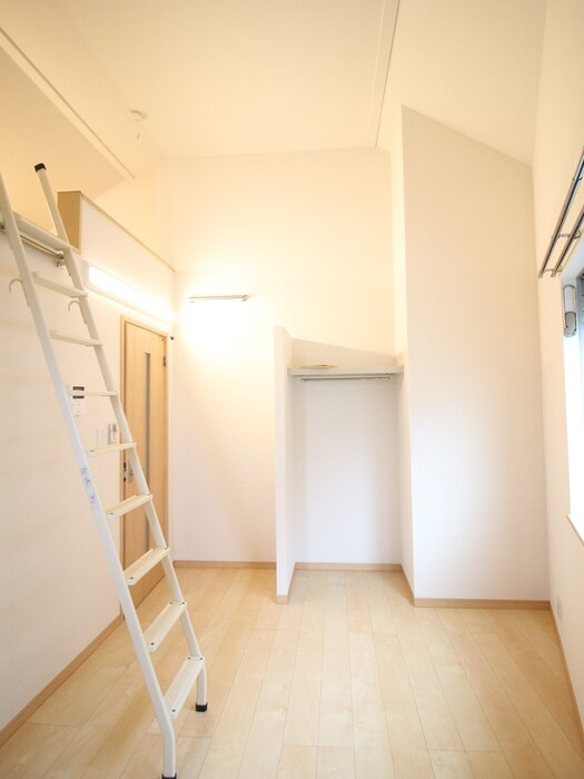 物件内観写真17　(居室)