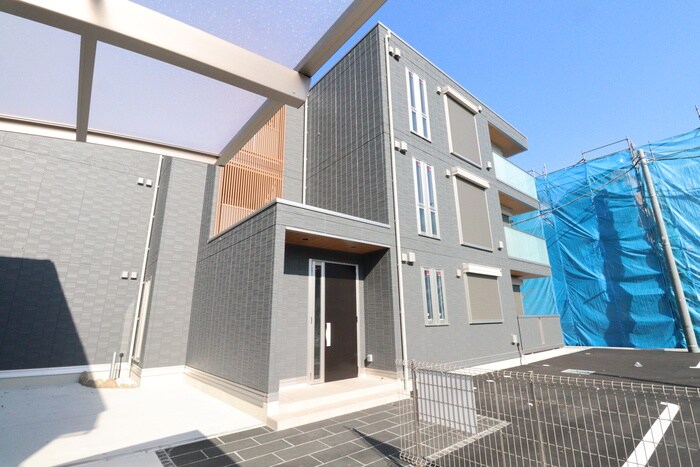 物件外観写真2　(外観写真)