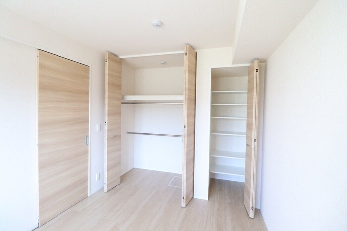 物件内観写真19　(収納)