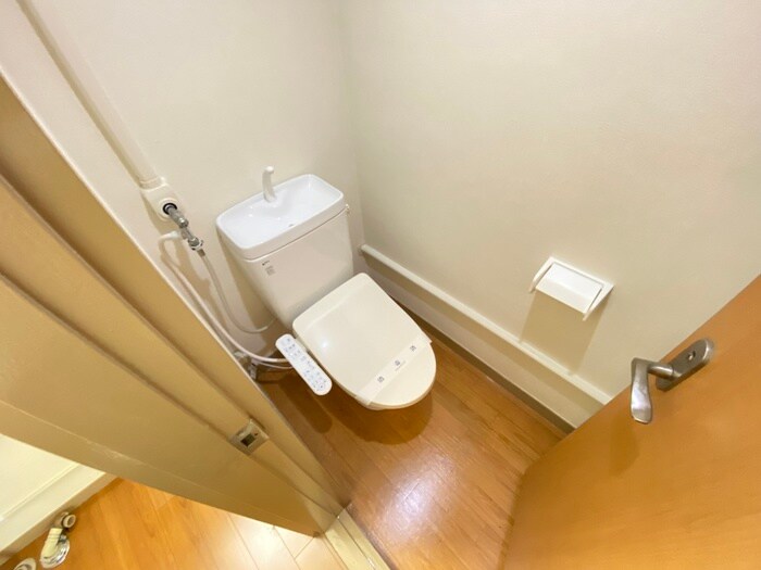 物件内観写真11　(トイレ)