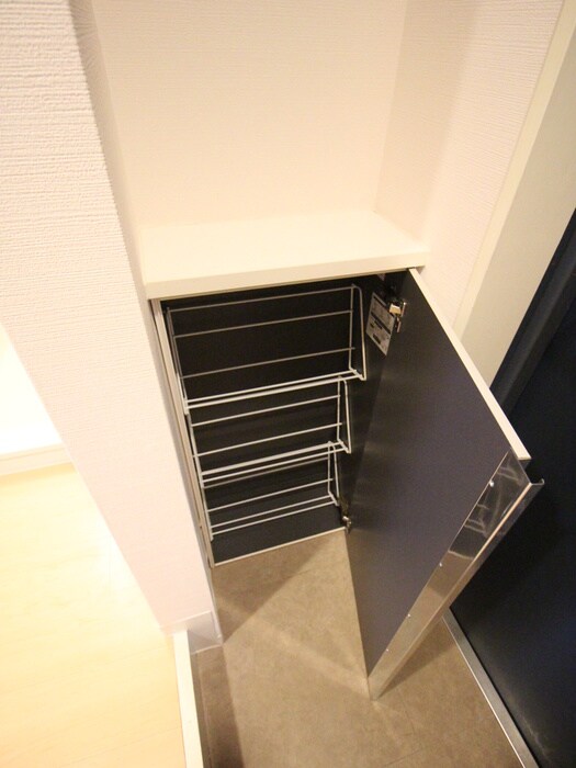 物件内観写真19　(靴箱)