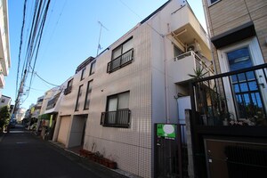 東籬苑外観写真