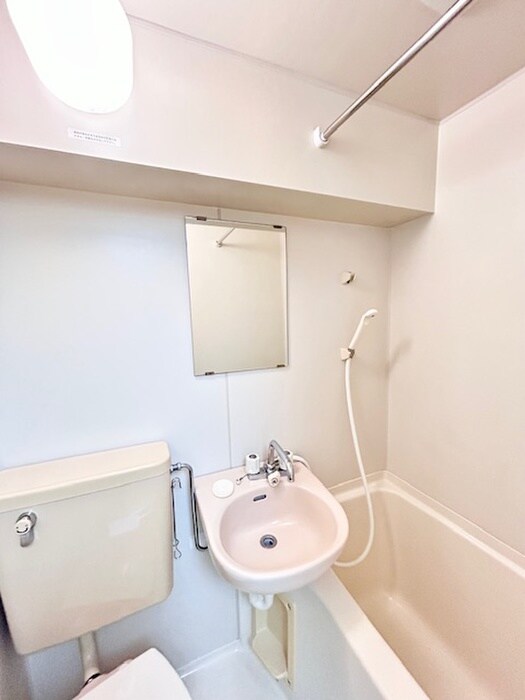 物件内観写真10　(洗面)