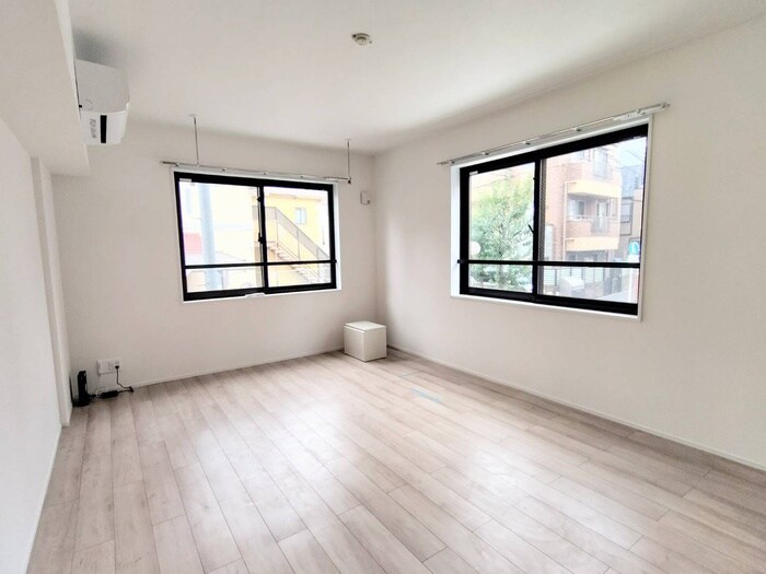 物件内観写真11　(居室)