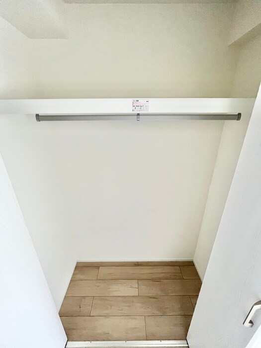 物件内観写真13　(収納)