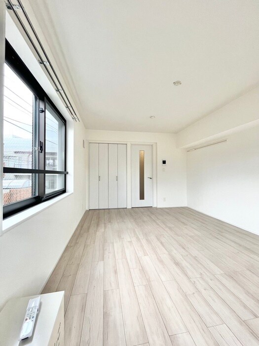 物件内観写真14　(居室)