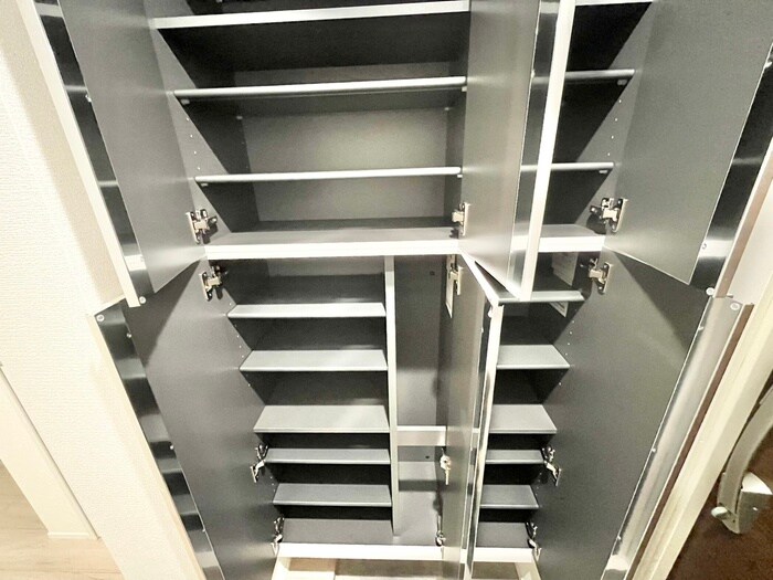 物件内観写真16　(靴箱)