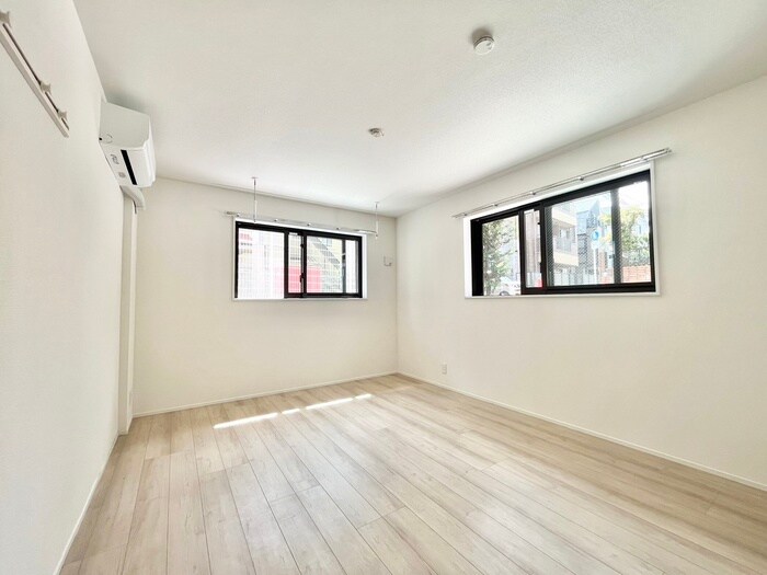 物件内観写真18　(居室)