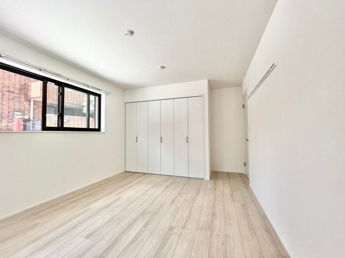 物件内観写真21　(居室)