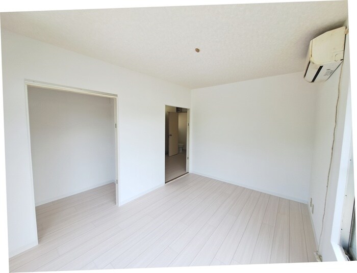 物件内観写真22　(居室)