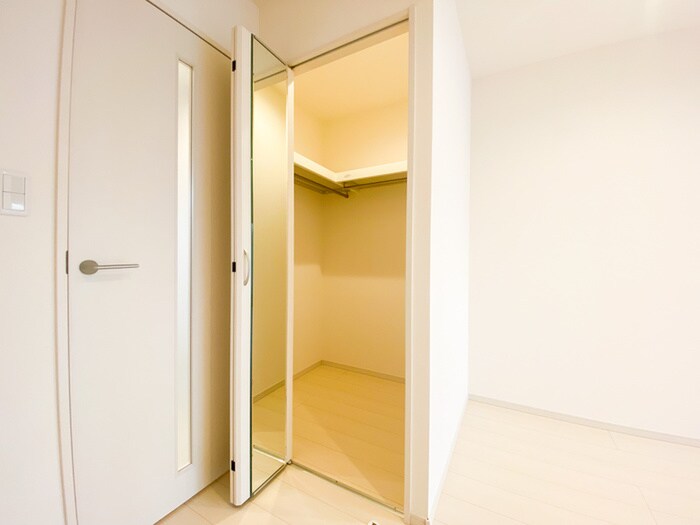 物件内観写真9　(収納)