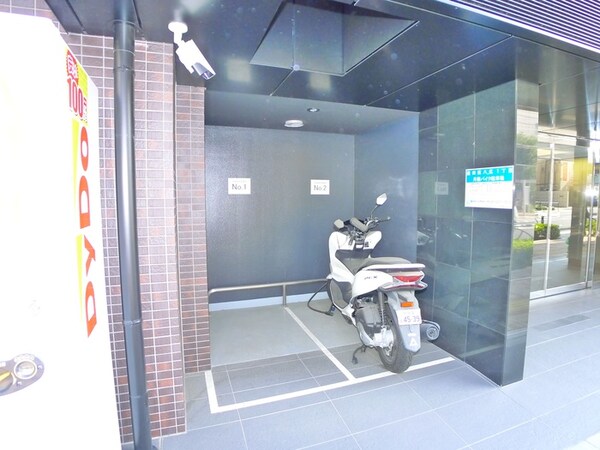 バイク置き場