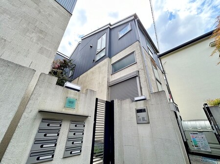 ｃｏｍｆｏｒｔ　ａｓａｇａｙａ外観写真