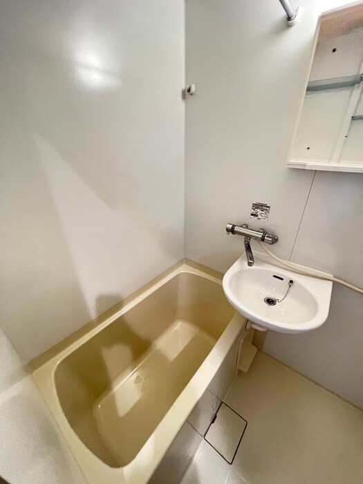 物件内観写真12　(バス／シャワールーム等)