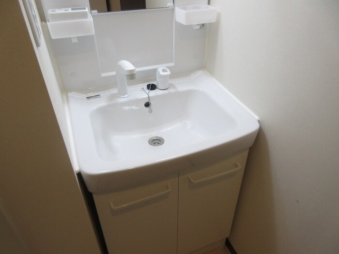 物件内観写真12　(洗面)