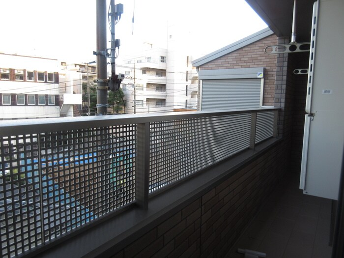 物件内観写真16　(ベランダ・バルコニー)