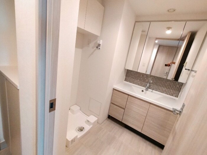 物件内観写真12　(洗面)