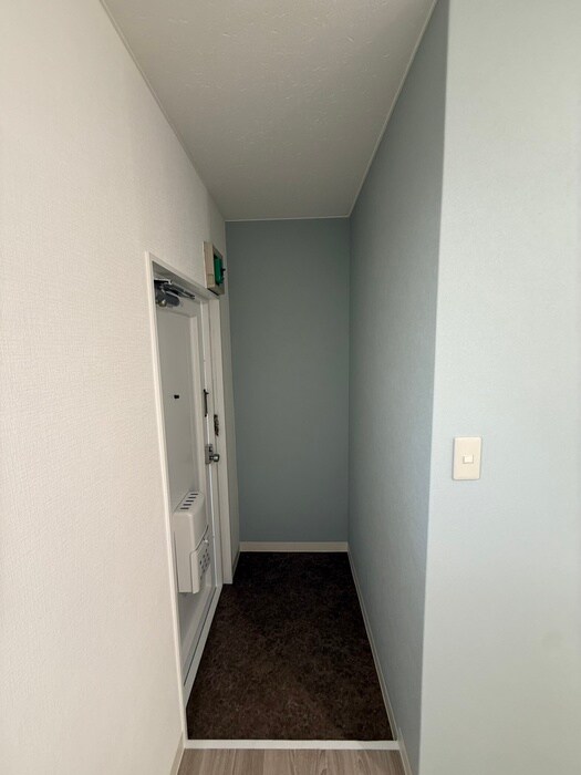 物件内観写真16　(廊下)