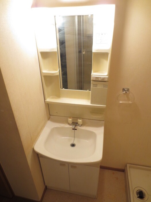 物件内観写真9　(洗面)