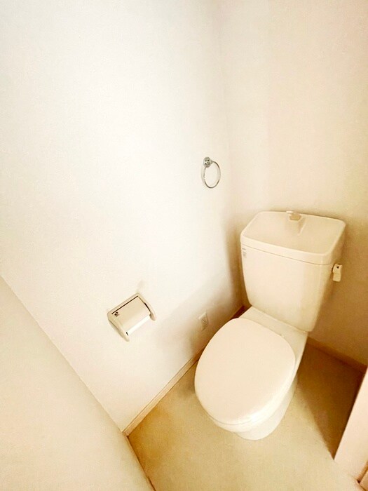 物件内観写真11　(トイレ)