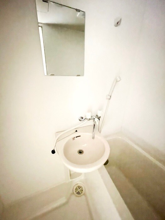 物件内観写真16　(洗面)