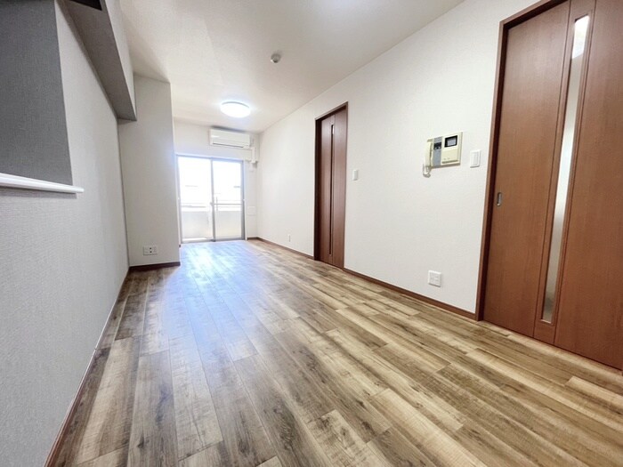 物件内観写真18　(居室)