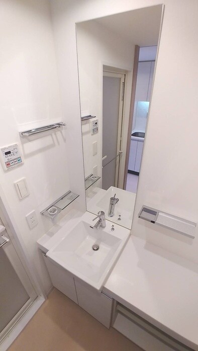 物件内観写真12　(洗面)