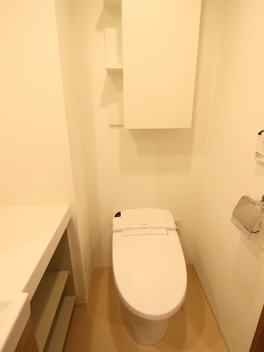 物件内観写真13　(トイレ)