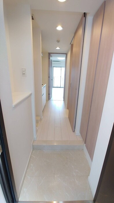 物件内観写真19　(廊下)