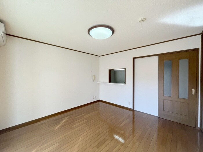 物件内観写真19　(居室)