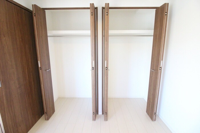 物件内観写真11　(収納)