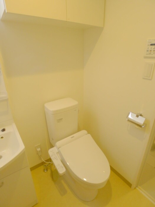 物件内観写真11　(トイレ)