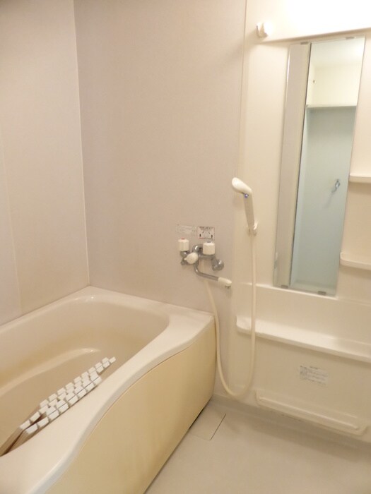物件内観写真15　(バス／シャワールーム等)
