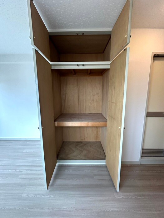 物件内観写真13　(収納)