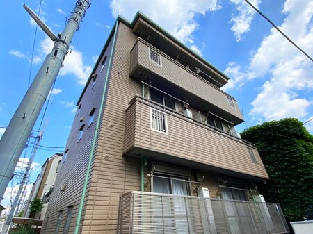 ドミシリオ中井外観写真