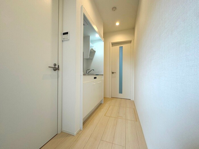 物件内観写真18　(廊下)