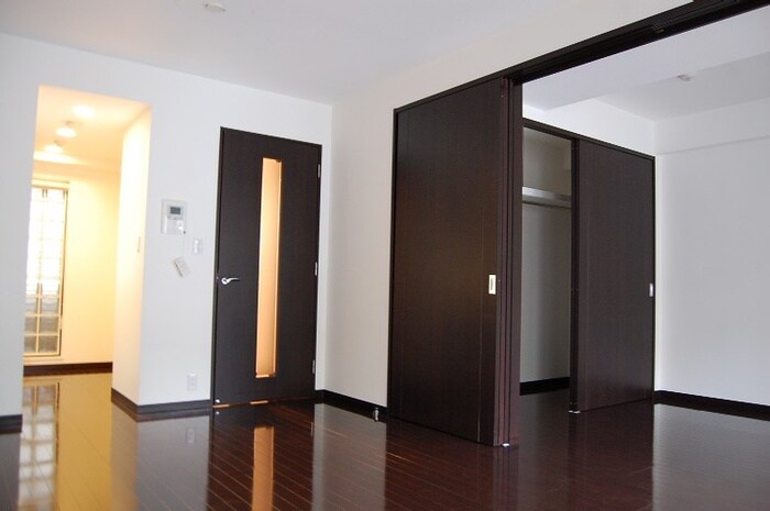 物件内観写真7　(居室)