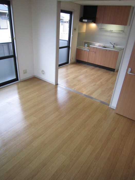 物件内観写真6　(居室)