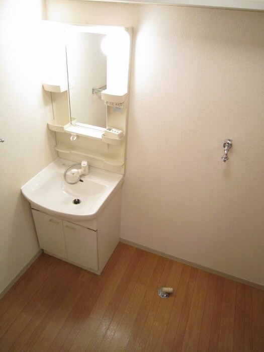 物件内観写真11　(洗面)