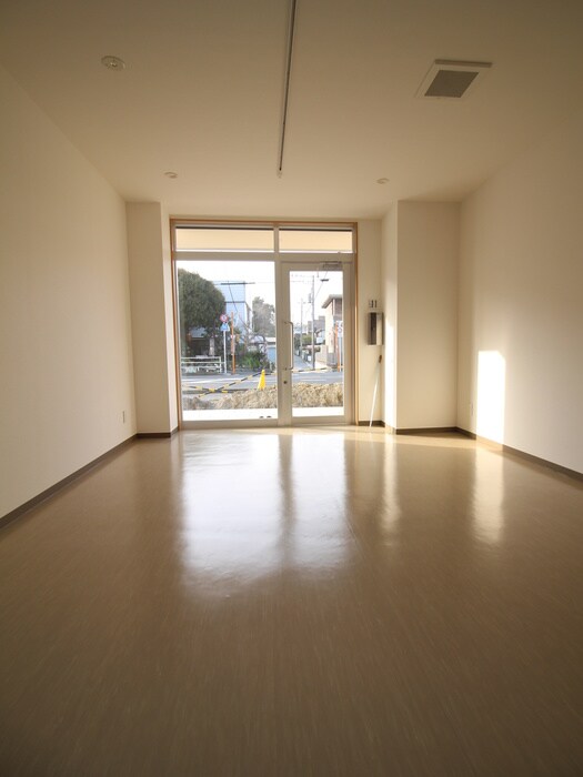 物件内観写真8　(内観写真)