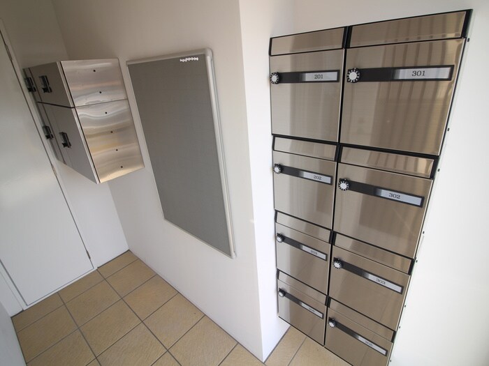 物件外観写真5　(建物設備)