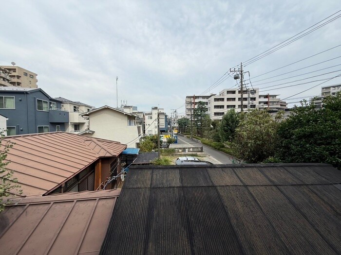 物件内観写真20　(室内からの展望)