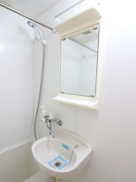 物件内観写真11　(洗面)